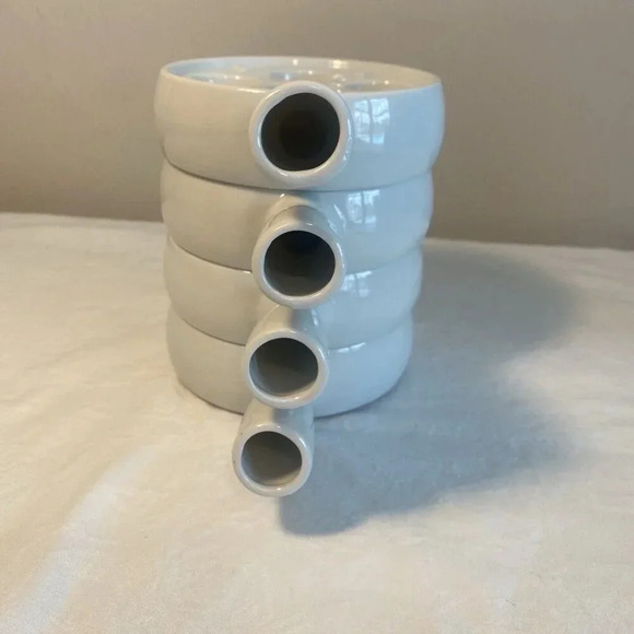 4 pc Escargot Snail Dishes 6 Hole White Porcelain with Handle 7 3/4 in - Picture 4 of 8